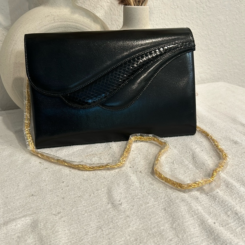 Hanae Mori detachable gold chain strap bag/cluch new